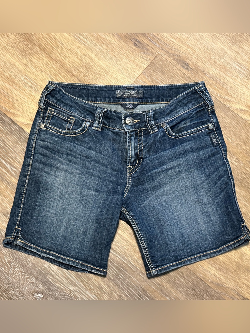 Silver Jeans Dark Blue Denim Shorts - Mid Rise Casual Cut